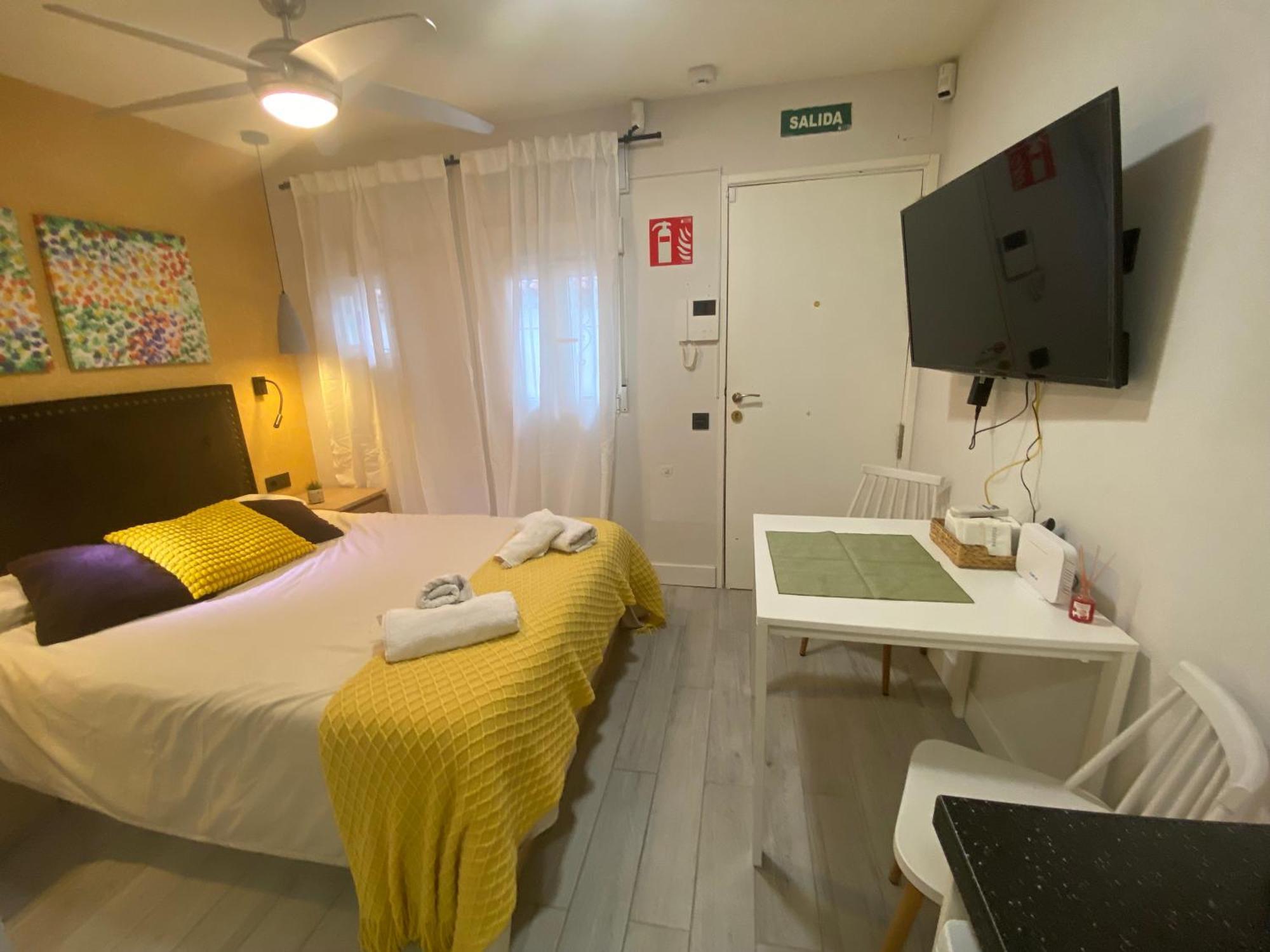 Studio, Cerca De El Rastro De 马德里 外观 照片